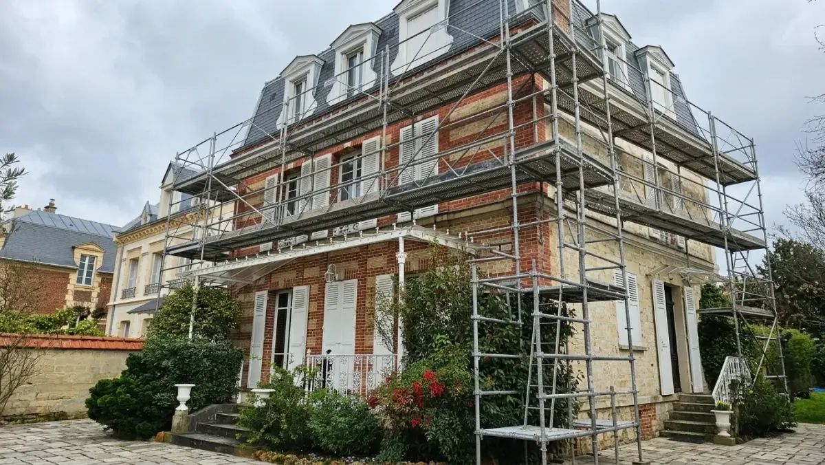 Ravalement de façade dans le Gard