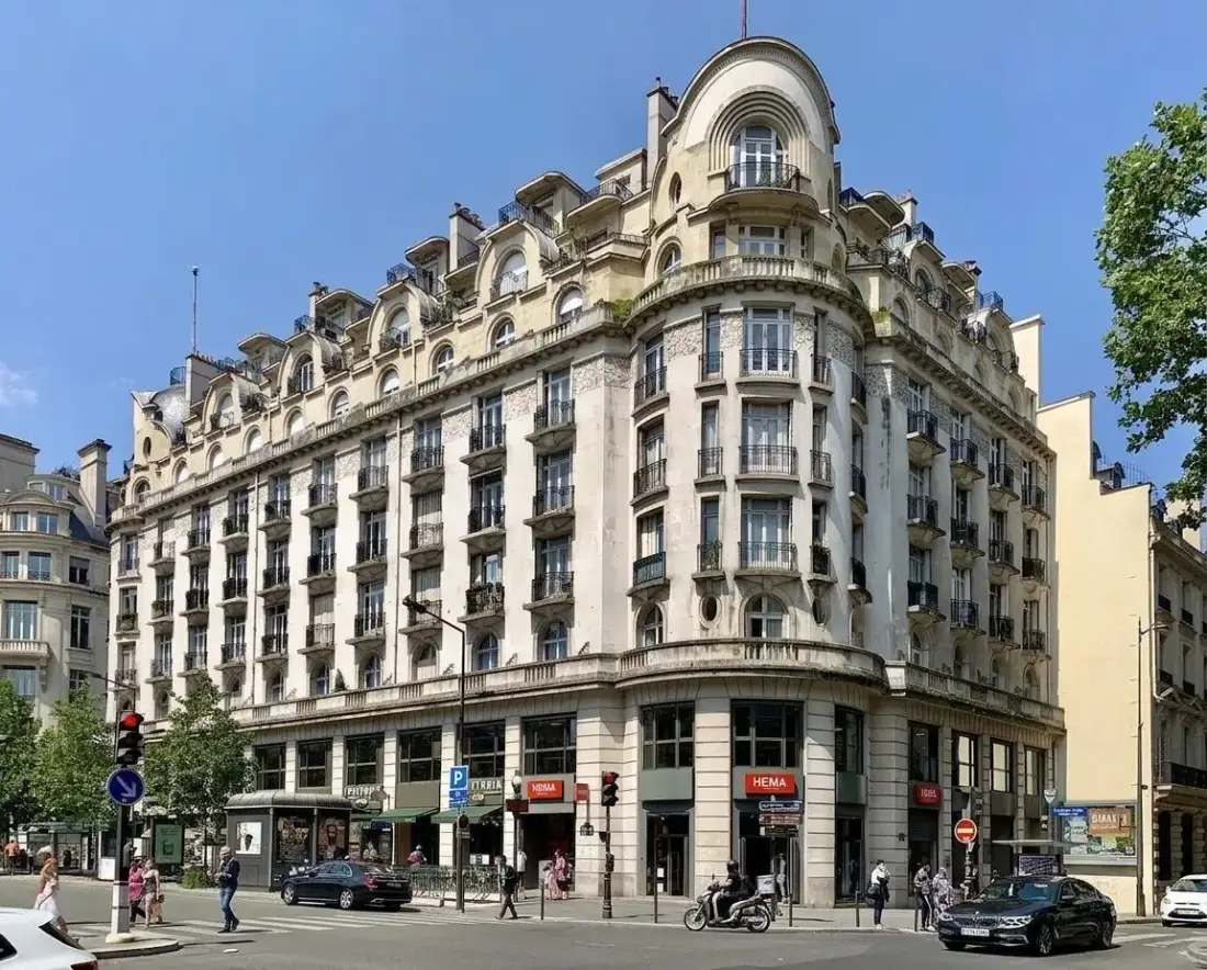 Ravalement de façade en pierre dans le Gard